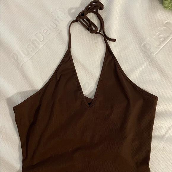 Brown and white halter tops - Picture 1 of 4